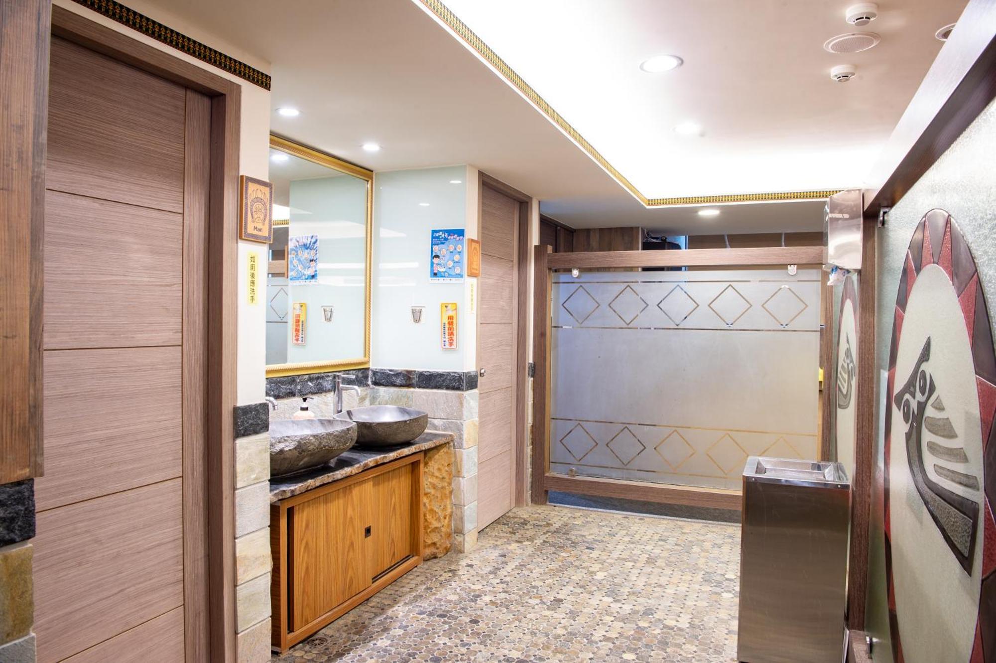 Classic Hotel Shvatan Nantou Exterior photo