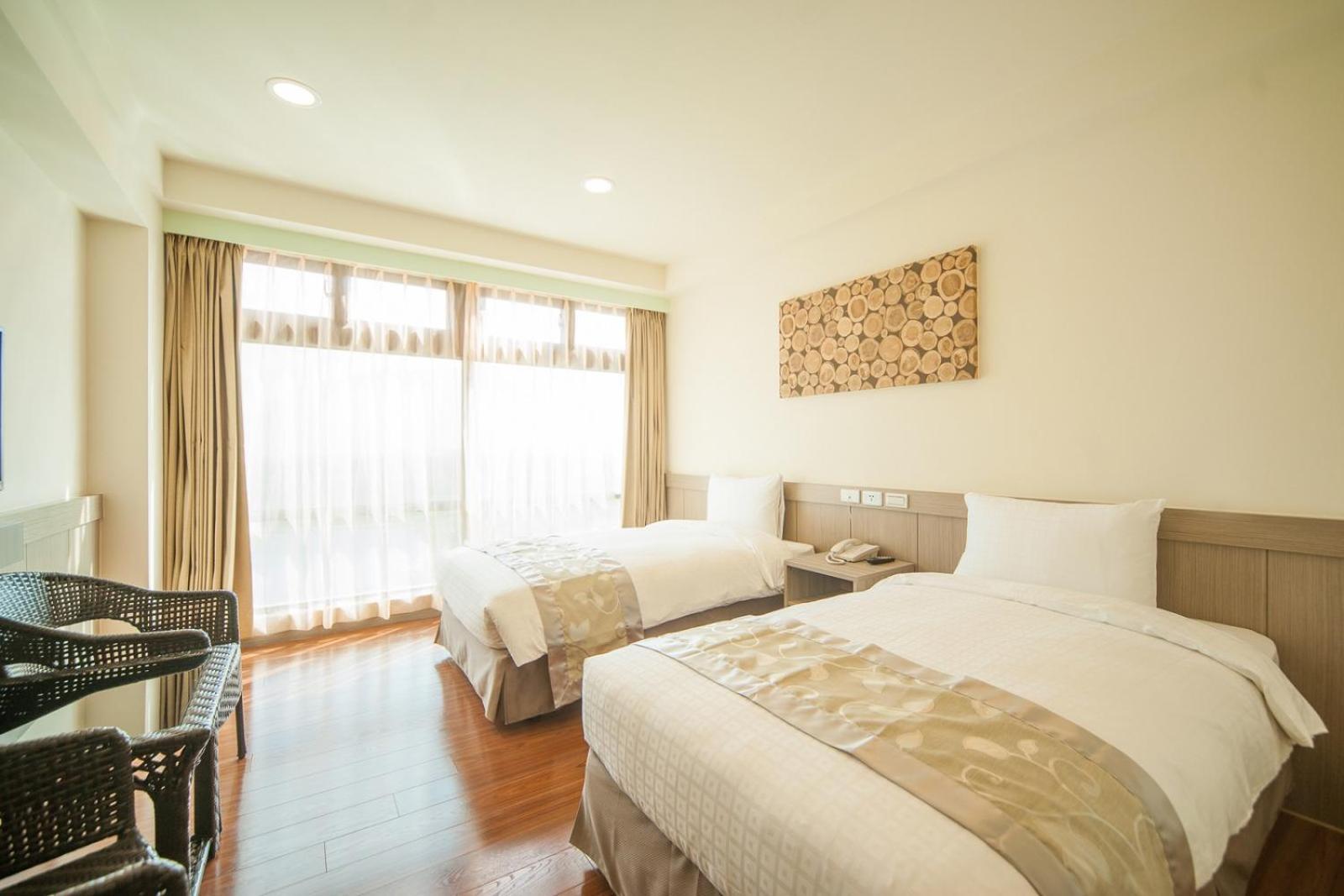 Classic Hotel Shvatan Nantou Exterior photo